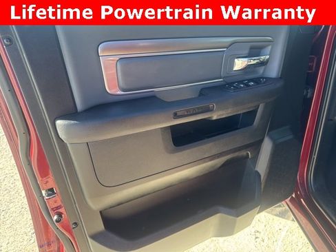 Used 2024 RAM 1500 Classic SLT image 21