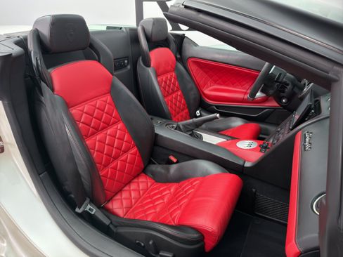 Used 2008 Lamborghini Gallardo Spyder AWD/4WD image 25