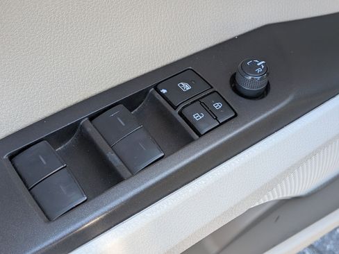 Used 2023 Toyota Camry LE image 13