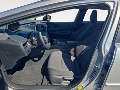 New 2026 Toyota Prius LE FWD image 9