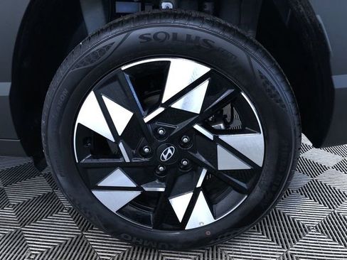 Used 2025 Hyundai Kona SEL image 16