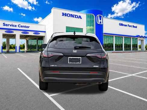 Used 2024 Honda HR-V LX image 6