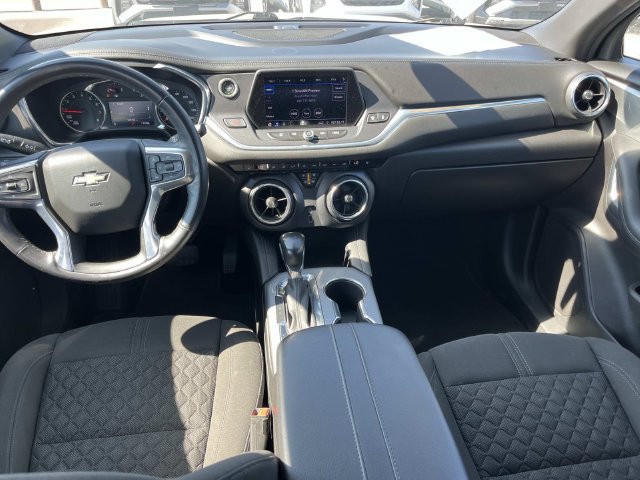 Used 2019 Chevrolet Blazer LT FWD image 16