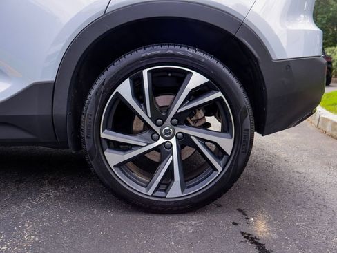 Used 2022 Volvo XC40 T5 R-Design w/ Advanced Package AWD/4WD image 20