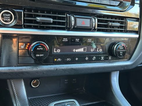 Used 2023 Nissan Pathfinder SV image 49