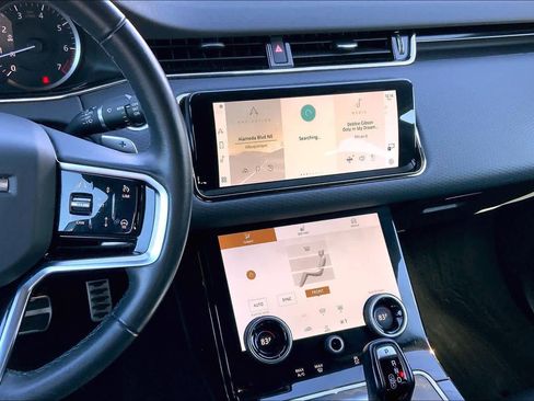 Used 2023 Land Rover Range Rover Evoque R-Dynamic S image 5