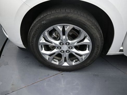 Used 2020 Buick Enclave Avenir image 22