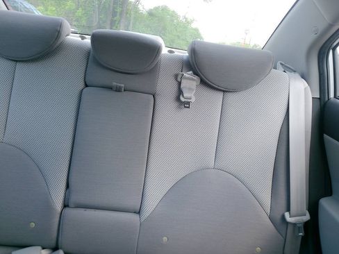 Used 2009 Hyundai Accent GLS w/ Popular Equipment Pkg 5 FWD image 37
