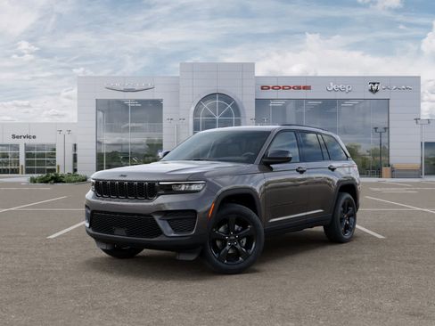 New 2025 Jeep Grand Cherokee Laredo image 1