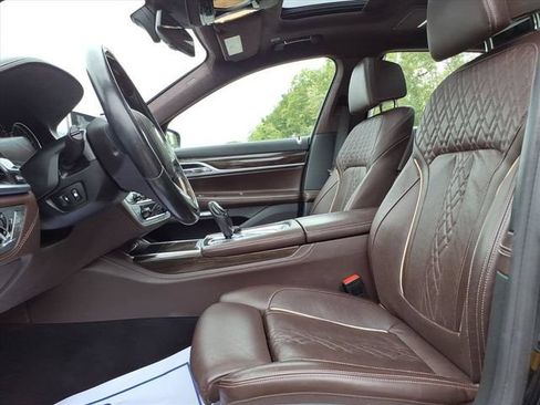 Used 2016 BMW 750i xDrive AWD/4WD image 13