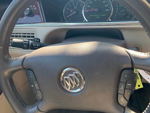 Used 2009 Buick LaCrosse CXL FWD image 7