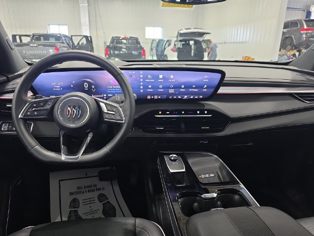Used 2026 Buick Enclave Sport Touring AWD/4WD image 9