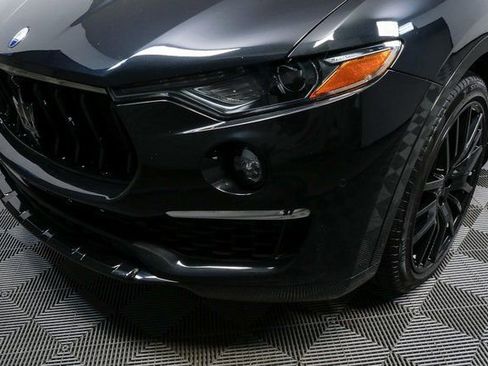 Certified 2022 Maserati Levante GT image 37