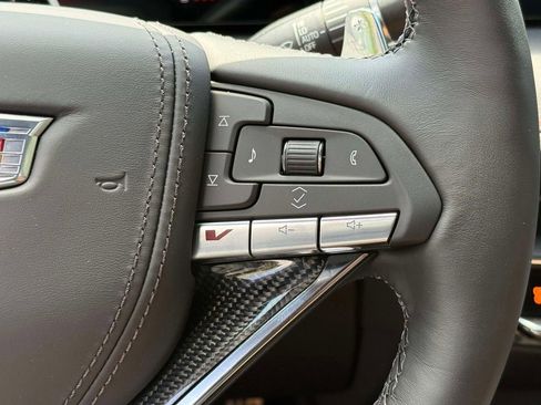 New 2026 Cadillac CT5 V w/ Platinum Package AWD/4WD image 19