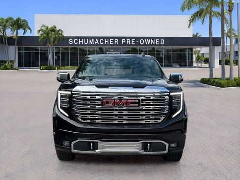 Used 2025 GMC Sierra 1500 Denali AWD/4WD image 2