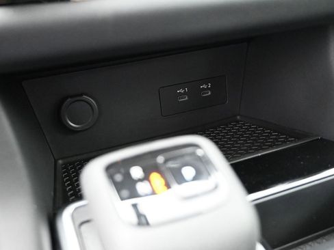 New 2026 Nissan Pathfinder SV image 21