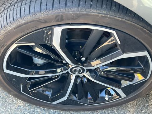 Used 2024 Nissan Altima 2.5 SR w/ SR Premium Package image 22