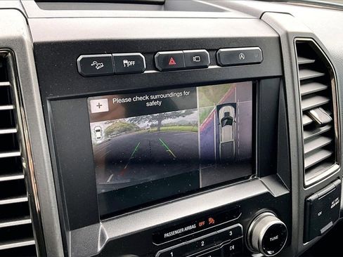 Used 2018 Ford F150 Raptor w/ Equipment Group 802A Luxury image 23