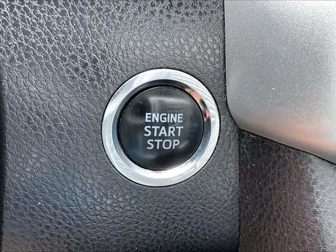 Used 2015 Toyota Highlander XLE AWD/4WD image 35