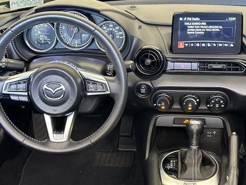 Certified 2021 MAZDA MX-5 Miata Sport RWD image 14