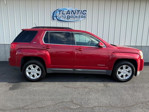 Used 2013 GMC Terrain SLT AWD/4WD image 3