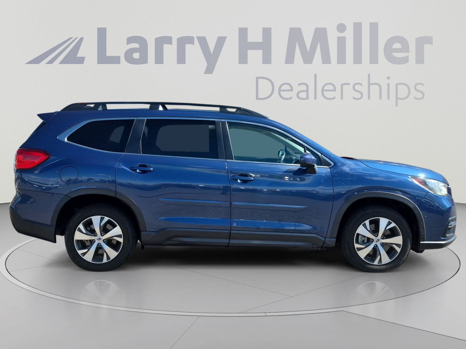 Used 2019 Subaru Ascent Premium AWD/4WD image 6