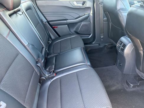 Used 2025 Ford Escape ST-Line image 13