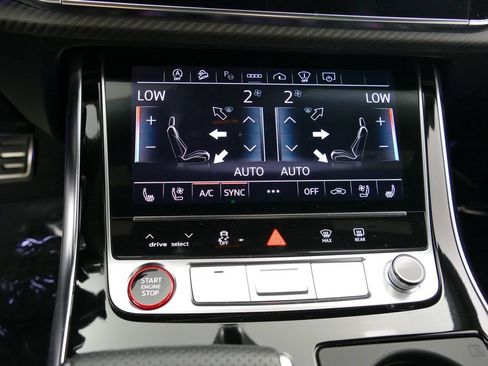 Used 2024 Audi RS Q8 w/ Black Optic Package AWD/4WD image 20
