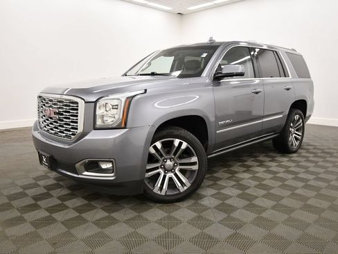 Used 2020 GMC Yukon Denali w/ Denali Ultimate Package AWD/4WD image 2