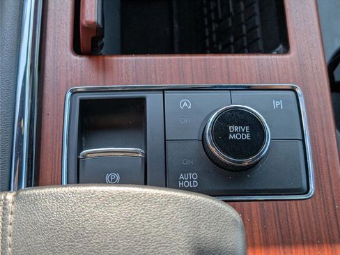 Used 2023 Lincoln Navigator L Reserve image 28