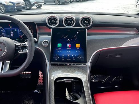 Used 2026 Mercedes-Benz GLC 300 4MATIC image 7