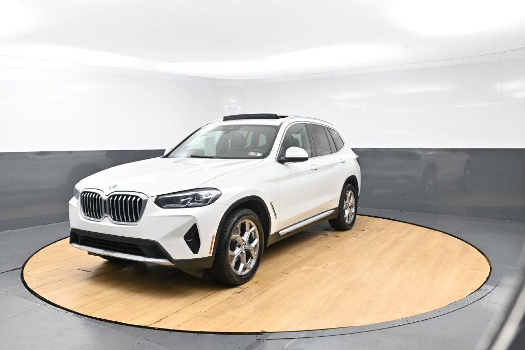 Used 2023 BMW X3 xDrive30i AWD/4WD image 4