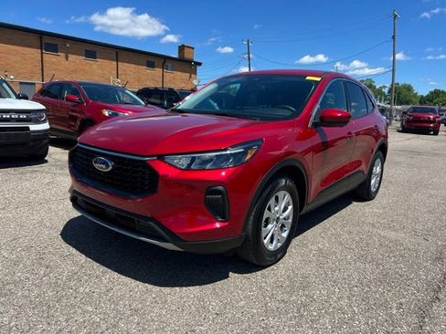 Certified 2023 Ford Escape Active w/ Tech Pack #2 AWD/4WD image 30