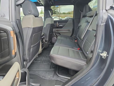 Certified 2025 GMC Hummer EV 3X image 33