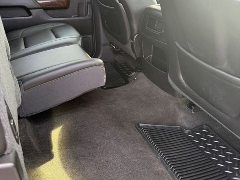 Used 2015 GMC Sierra 1500 SLT w/ SLT Crew Cab Value Package image 35