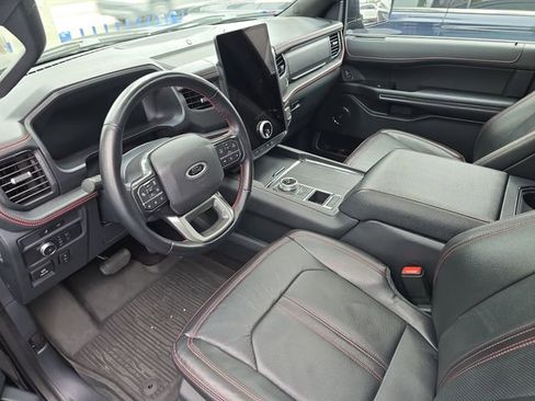 Used 2022 Ford Expedition Limited RWD image 29