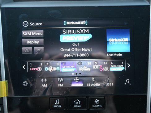 Used 2023 INFINITI Q50 Sensory image 25