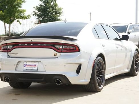Used 2021 Dodge Charger Scat Pack RWD image 9