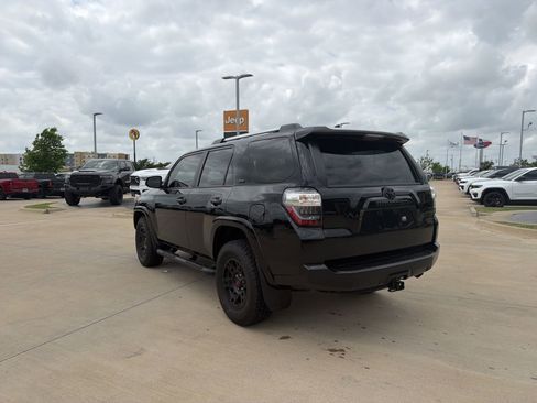 Used 2024 Toyota 4Runner SR5 image 3