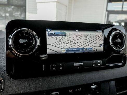 New 2025 Mercedes-Benz Sprinter 2500 image 14