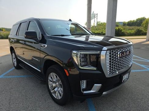 Used 2024 GMC Yukon Denali AWD/4WD image 2