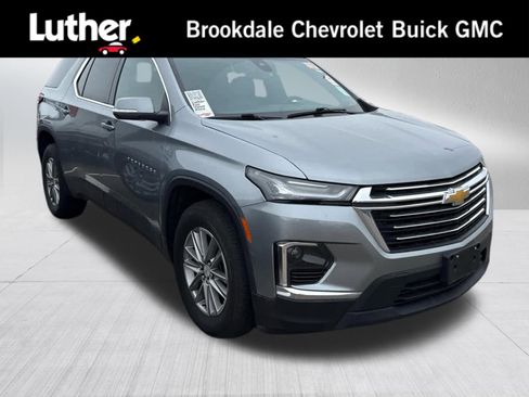 Used 2023 Chevrolet Traverse LT image 1