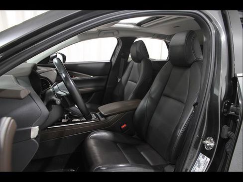 Used 2023 MAZDA CX-30 AWD 2.5 S w/ Premium Package image 5