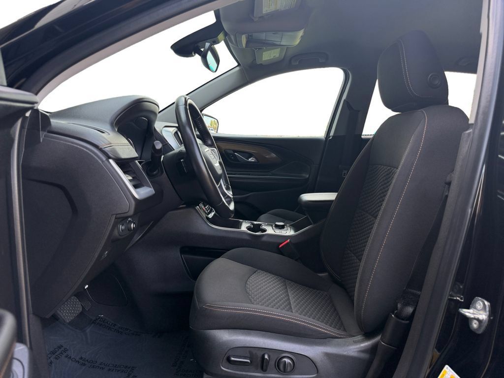 Used 2020 GMC Terrain SLE w/ Driver Convenience Package AWD/4WD image 10