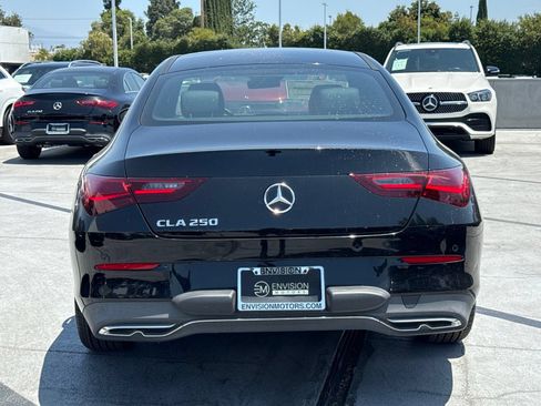 Used 2025 Mercedes-Benz CLA 250 image 10