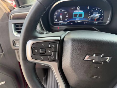 Used 2023 Chevrolet Tahoe Z71 w/ Luxury Package AWD/4WD image 34