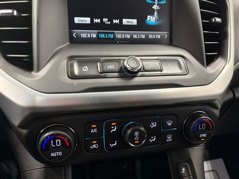 Used 2018 GMC Acadia SLE w/ Driver Alert Package I AWD/4WD image 16