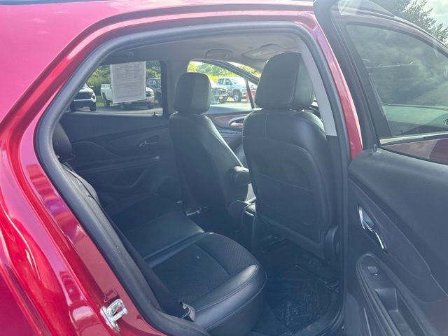 Used 2019 Buick Encore Preferred AWD/4WD image 19