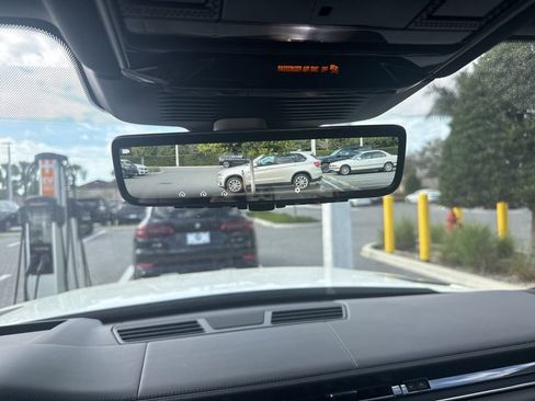 Used 2023 Land Rover Range Rover Sport SE Dynamic image 15