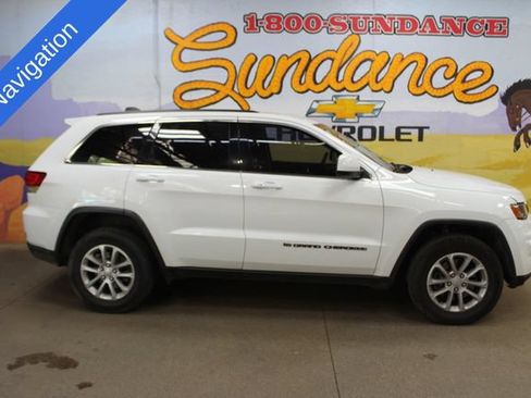 Used 2022 Jeep Grand Cherokee Laredo E AWD/4WD image 1
